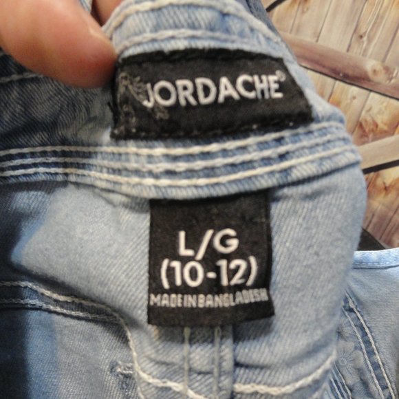 Jordache Distressed Floral Denim Girls Overall Shorts~LG 10-12~Cute~ - Picture 8 of 8